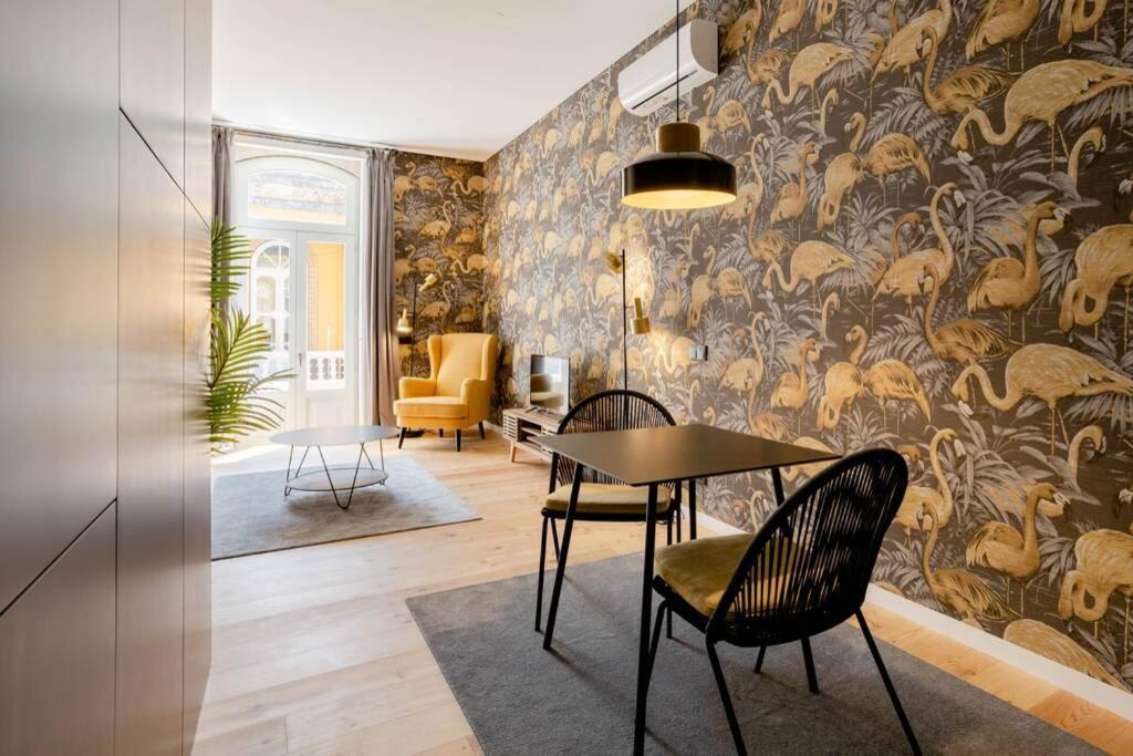 Boutique Rentals-Art & Charm II Apt W/ Terrace ポルト エクステリア 写真